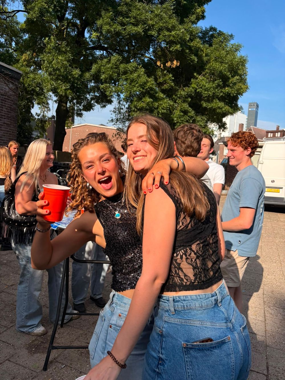 zomerborrel op straat